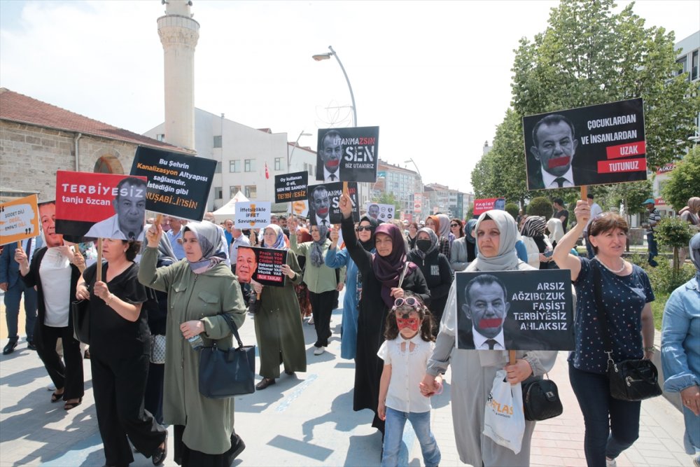 AK Parti Bolu Teşkilatı'ndan Belediye Başkanı Tanju Özcan'a tepki