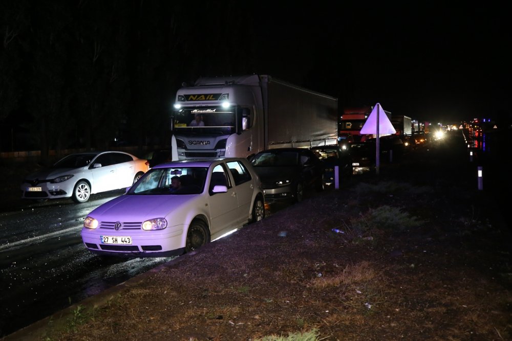 Nevşehir'de sağanak sonucu oluşan sel ulaşımı aksattı
