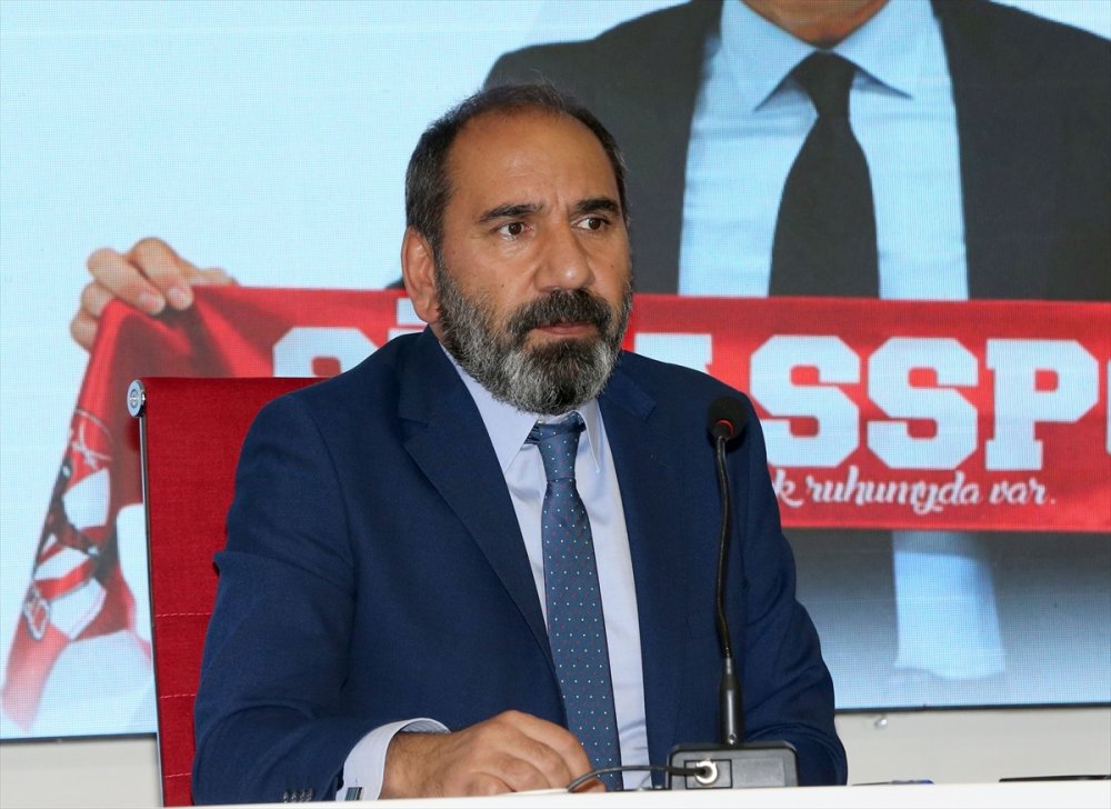 Sivasspor, Rıza Çalımbay ile DEVAM dedi