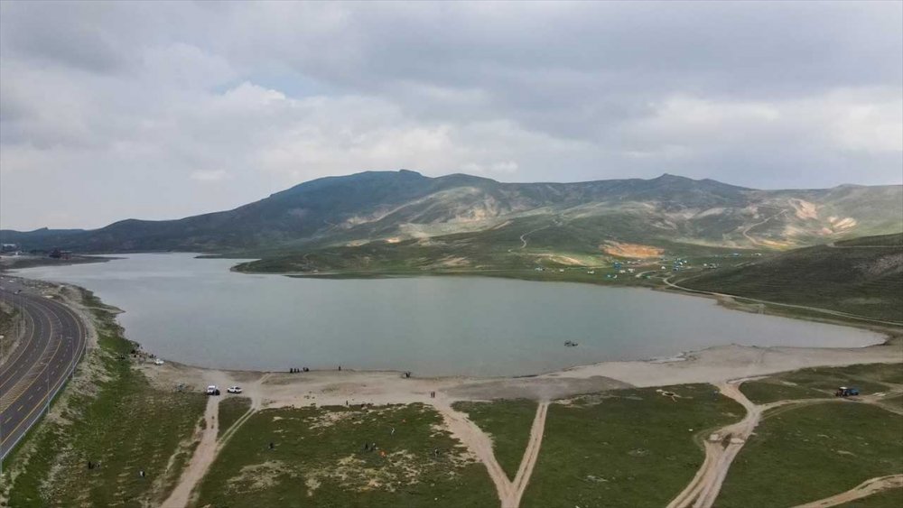 Bu Gönüllüler Alkışlanır. Erciyes'te 4,8 ton atık topladı