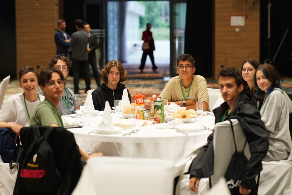 Bosna Hersek, "Selçuklu'dan Saraybosna'ya Kardeşlik Köprüsü" projesi kapsamında Türk öğrencileri ağırlıyor