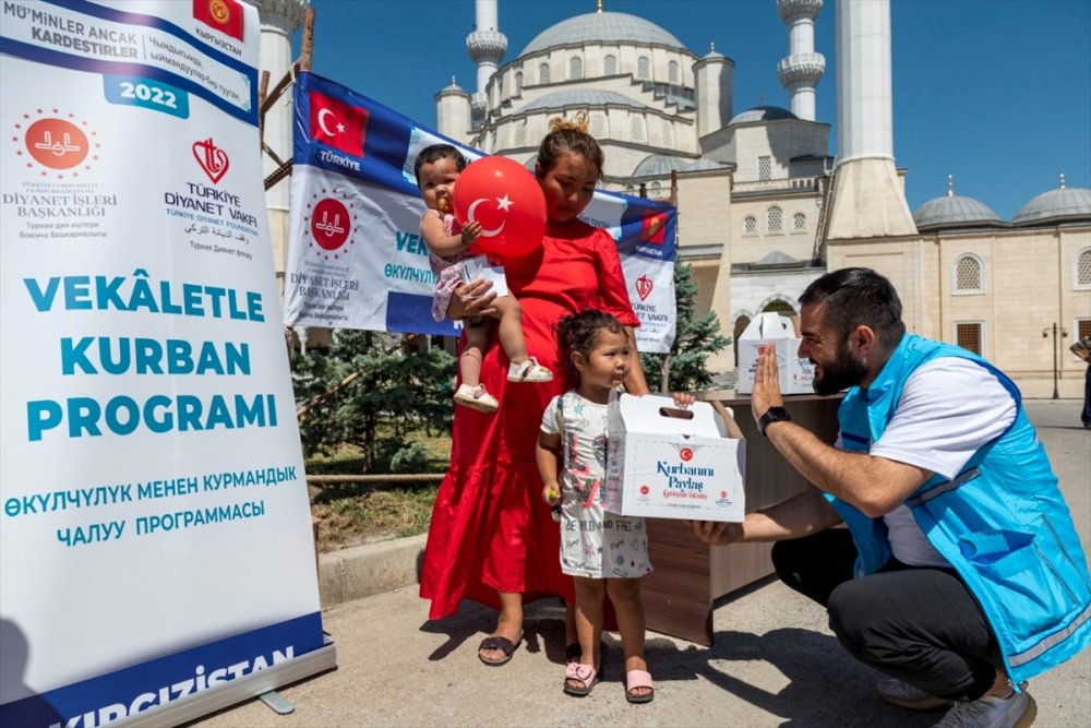 TDV, 22 milyon ihtiyaç sahibine kurban eti ulaştırdı