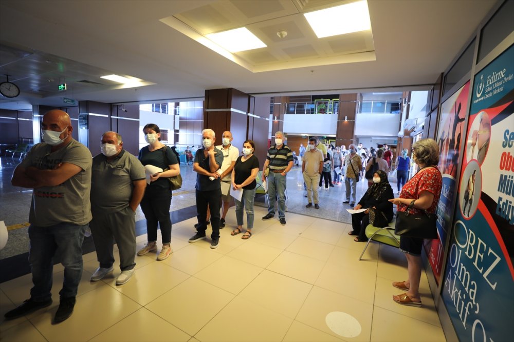 Trakya'daki hastanelerde "hatırlatma dozu" yoğunluğu oluştu