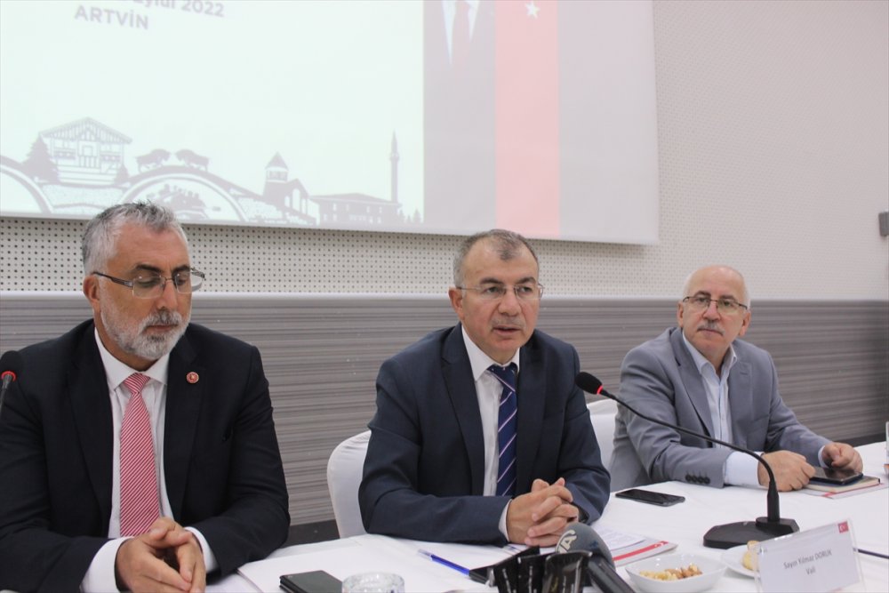 Cumhurbaşkanlığı Sosyal Politikalar Kurulu üyeleri, Artvin'de temaslarda bulundu