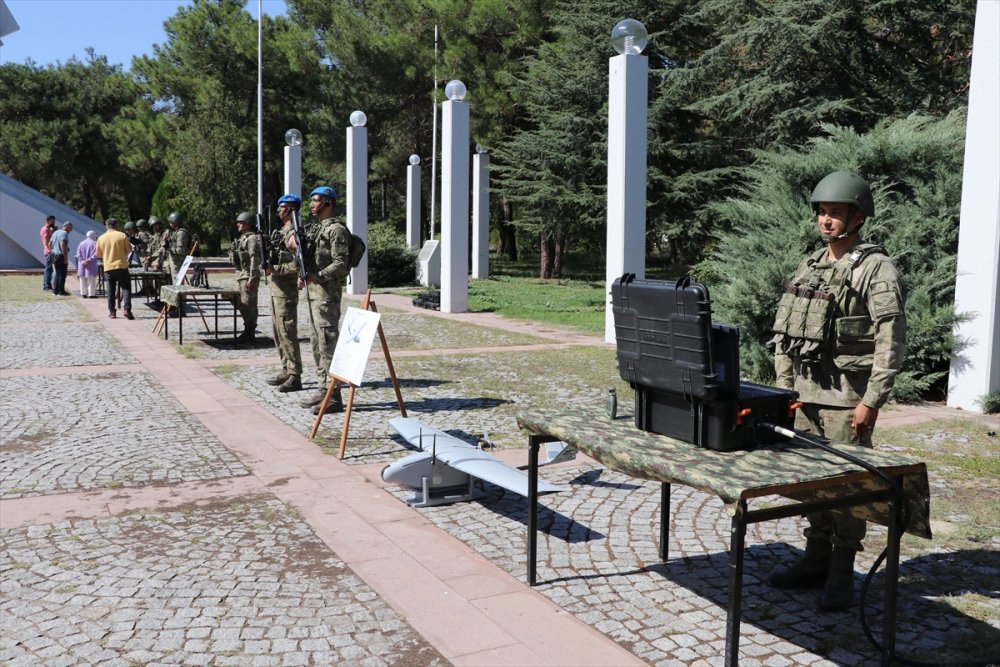 Edirne'de "yerli ve milli silahlar" sergilendi