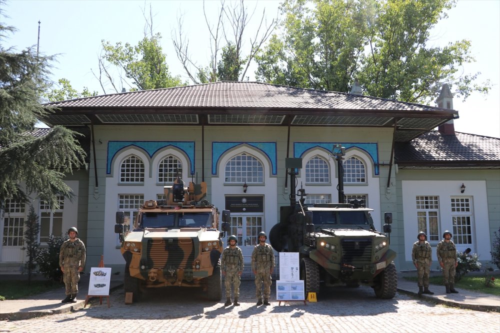 Edirne'de "yerli ve milli silahlar" sergilendi