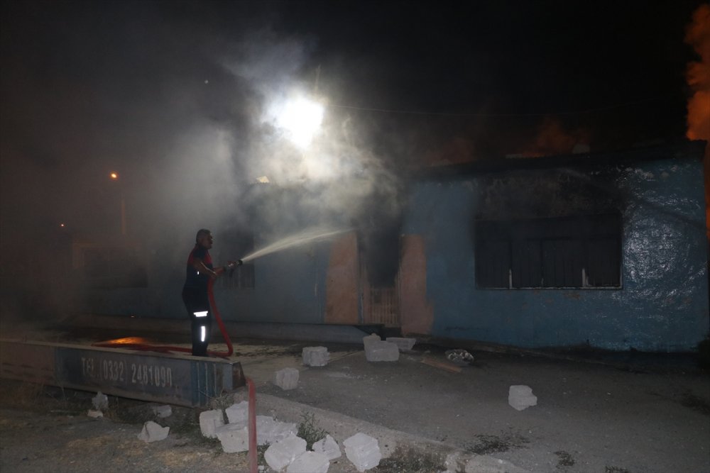 Iğdır'da sebze halinde çıkan yangın söndürüldü