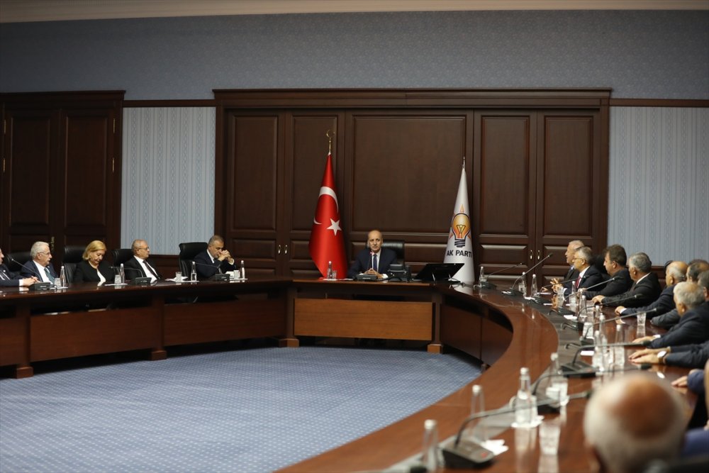 AK Parti Genel Başkanvekili Kurtulmuş, Doğu ve Güneydoğu Anadolu'nun kanaat önderleriyle buluştu: