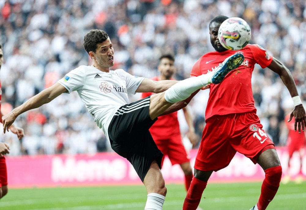 Şenol Güneş’li Beşiktaş 5 Golle başladı
