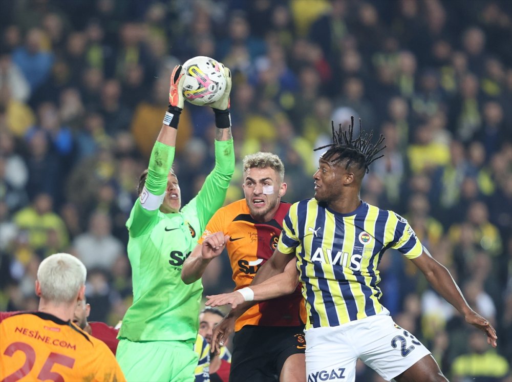 Cimbom Fener'i yendi 7 de 7 YAPTI 3-0