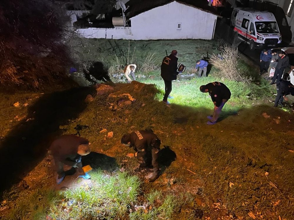 İzmir'de evde otururken mermi isabet eden genç hayatını kaybetti