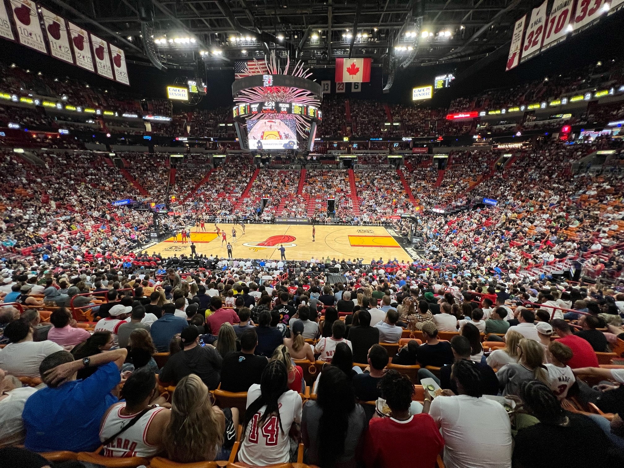 heat-vs-pelicans-8.jpg
