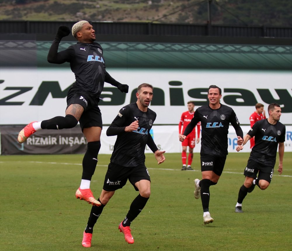 1. Lig’de Manisaspor Lider Samsunspor’dan bir puanı kaptı