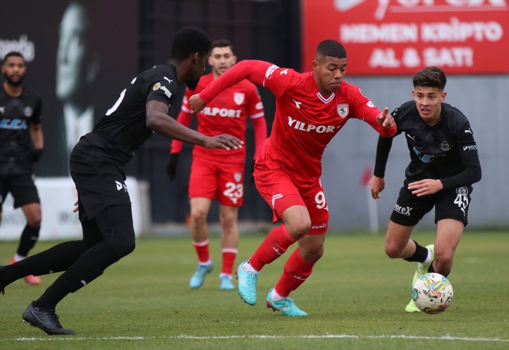 1. Lig’de Manisaspor Lider Samsunspor’dan bir puanı kaptı