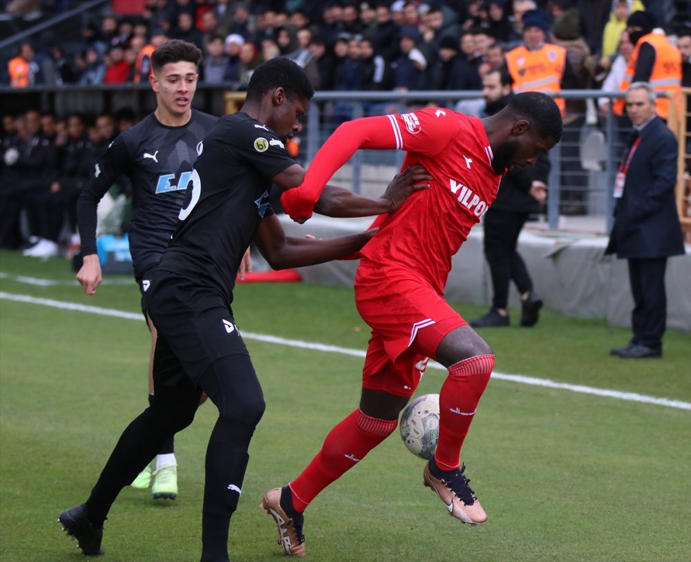 1. Lig’de Manisaspor Lider Samsunspor’dan bir puanı kaptı