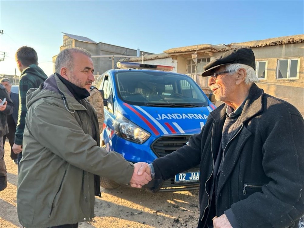 Adıyaman Gölbaşı'nda depremin yaralarını sarmak için çalışmalar sürüyor