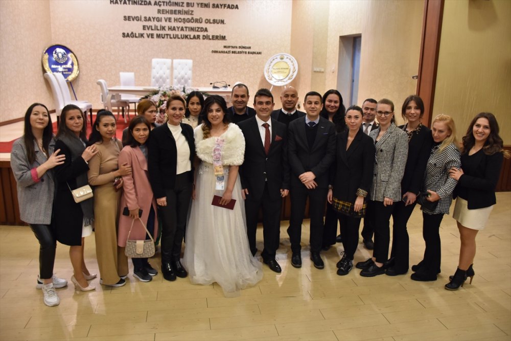 Hataylı depremzede çift, Bursa'da dünyaevine girdi