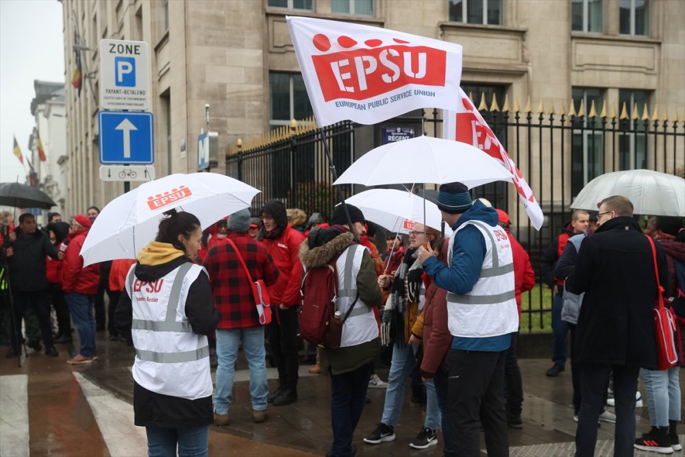 Belçika'da kamu çalışanları grevde