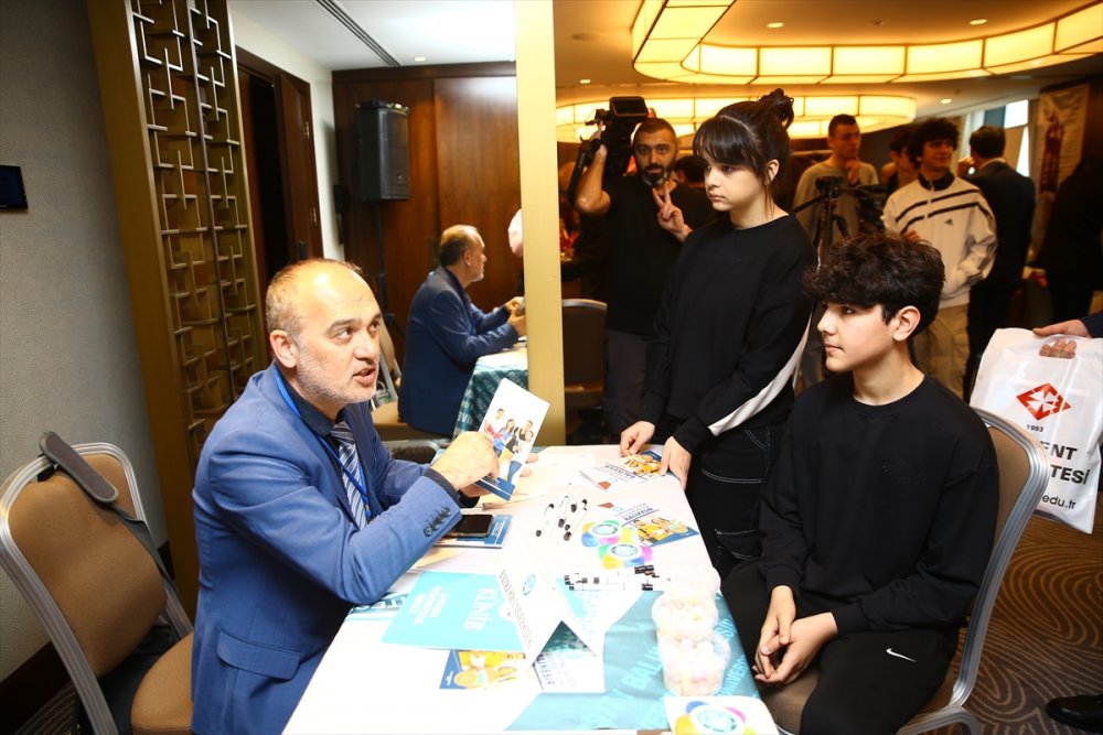 Kafkasya Üniversiteler Birliği, Bakü'de eğitim fuarı düzenledi