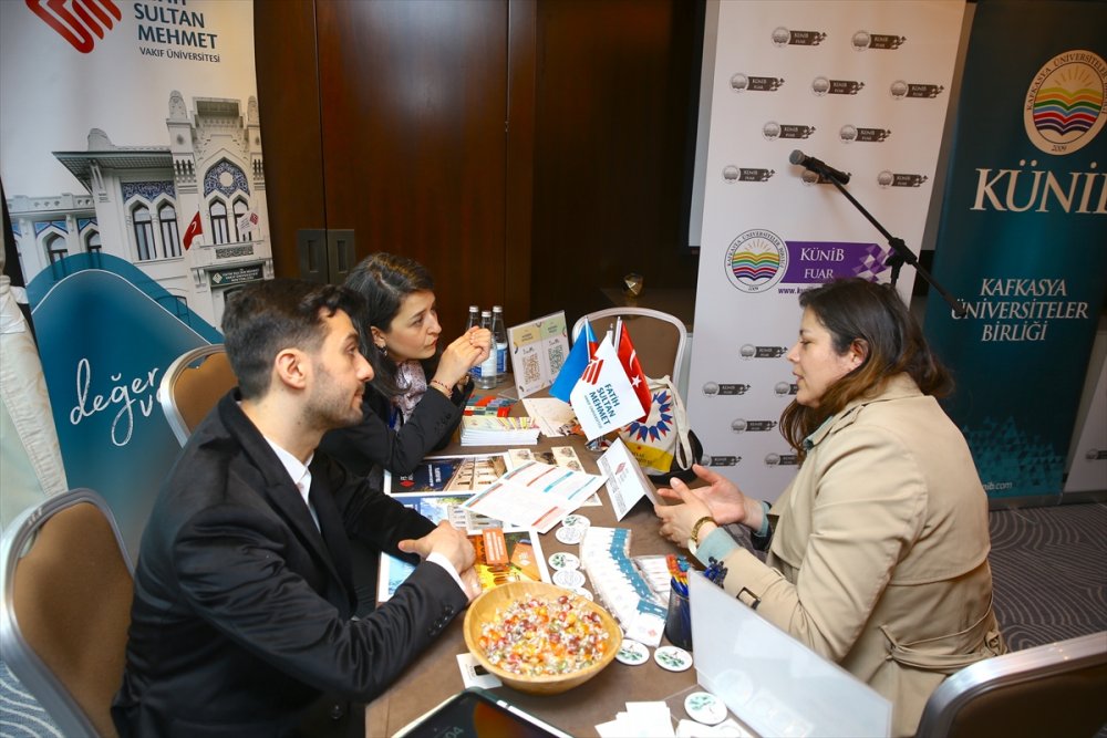 Kafkasya Üniversiteler Birliği, Bakü'de eğitim fuarı düzenledi