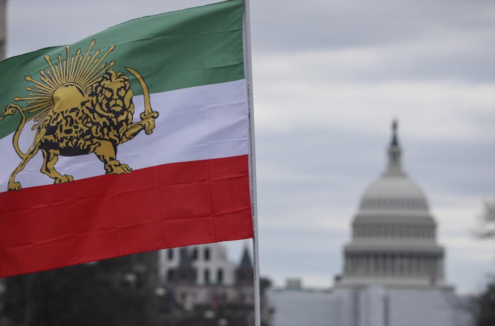 Washington'dan İran'daki protestolara destek yürüyüşü