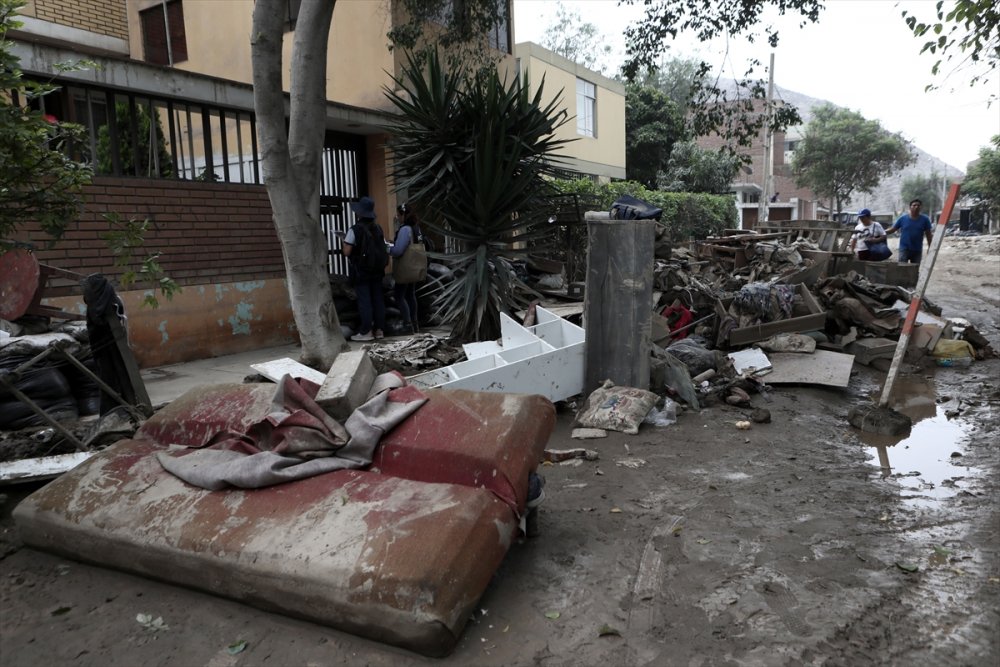 Peru'da Yaku Kasırgası'nın yol açtığı sellerde 65 kişi hayatını kaybetti