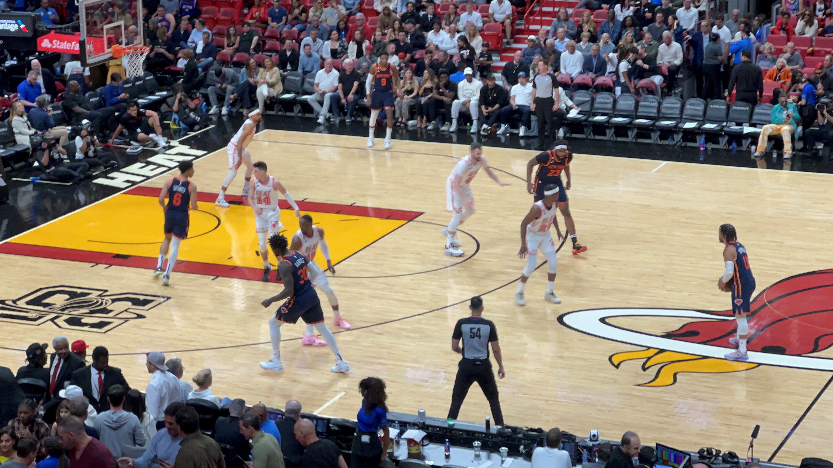 heat-vs-knicks-4.jpg