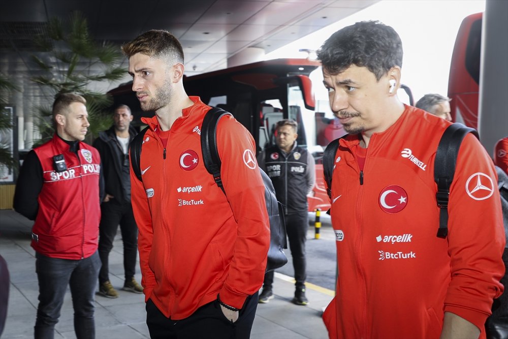 A Milli Futbol Takımı, Ermenistan'a gitti