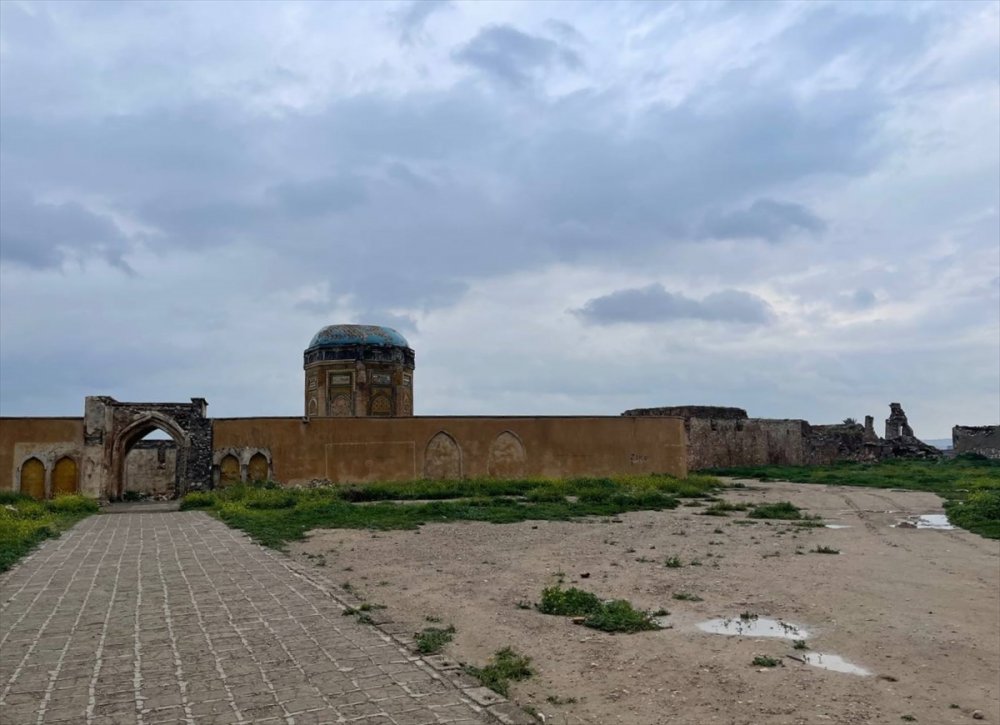 Irak'ta yıkılmanın eşiğindeki tarihi Kerkük Kalesi restore edilecek