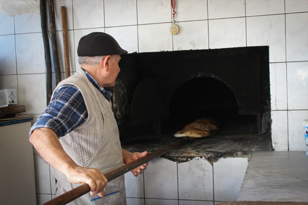 Hatay'daki 43 yıllık fırın deprem gecesi bile üretime ara vermedi