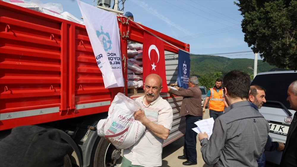 Kocaeli'de 7 bin çiftçiye yüzde 50 hibeli 2 bin ton gübre dağıtıldı