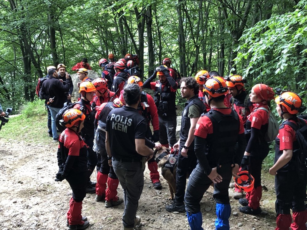 Uludağ'ın yamaçlarında kaybolan kişiyi arama çalışmaları 13 gündür sürüyor