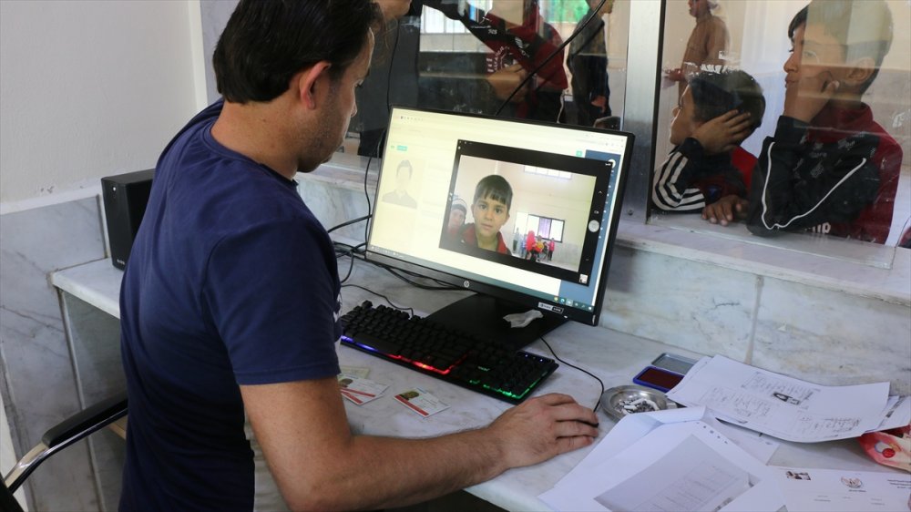 Suriye'den 102 Irak vatandaşı daha ülkelerine geri dönmek üzere yola çıktı