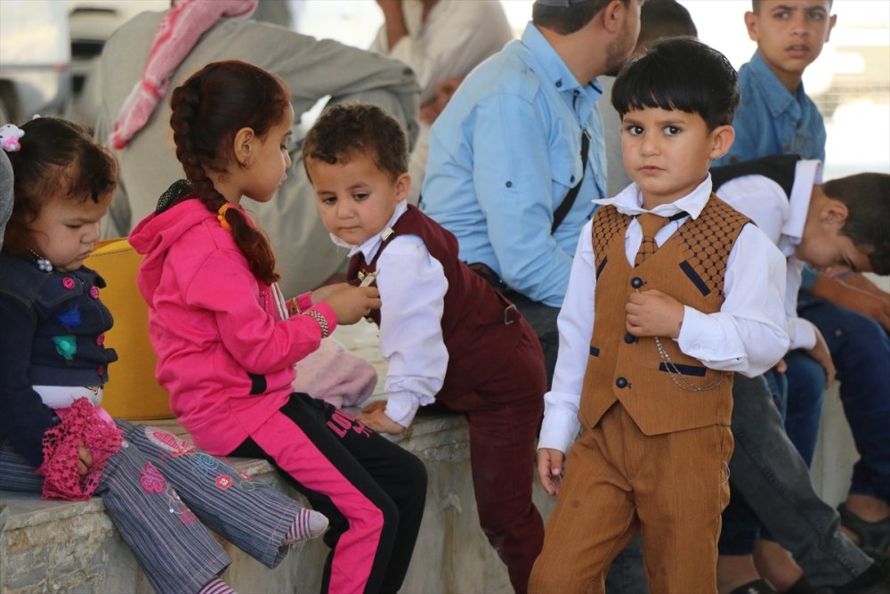 Suriye'den 102 Irak vatandaşı daha ülkelerine geri dönmek üzere yola çıktı