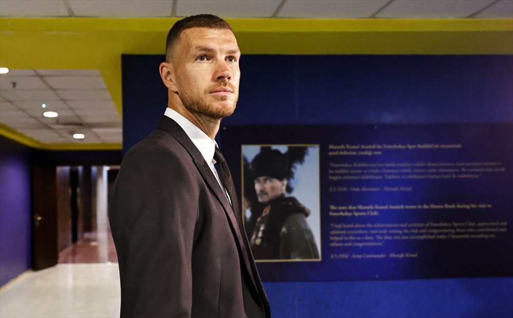 FB’nin YENİ oyuncusu Edin Dzeko, sağlık kontrolünden geçti