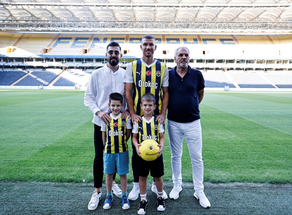 FB’nin YENİ oyuncusu Edin Dzeko, sağlık kontrolünden geçti