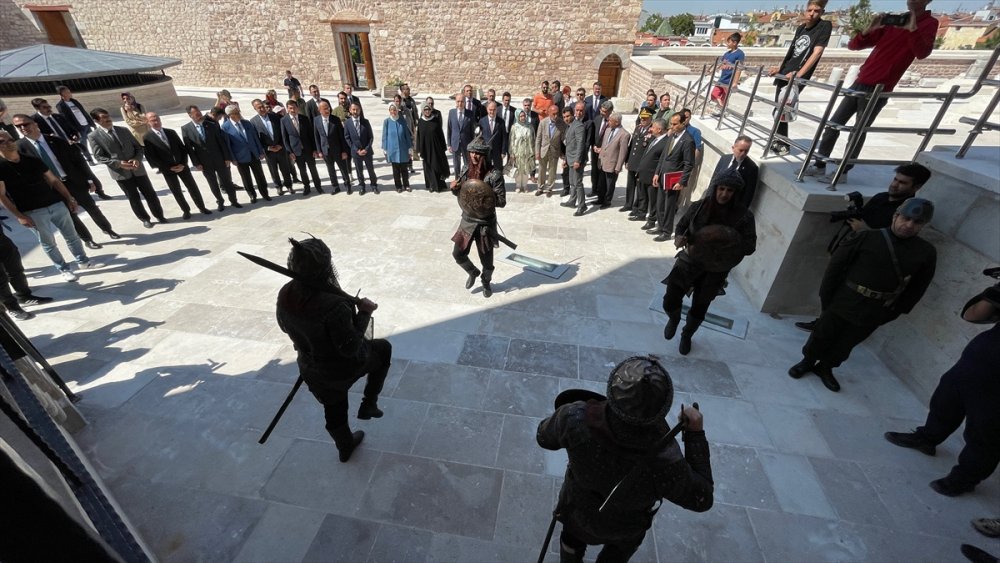 TBMM Başkanı Numan Kurtulmuş, Mevlana Müzesi'ni ziyaret etti: