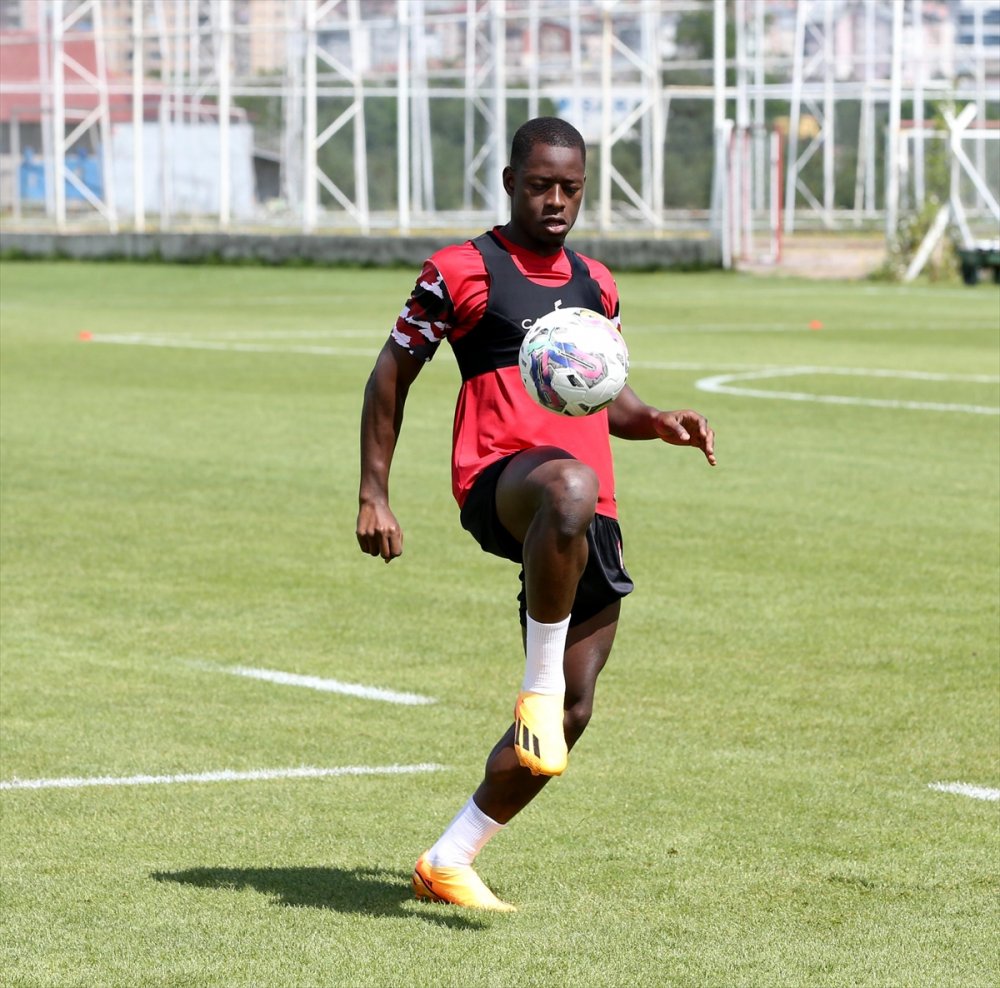 Sivasspor yeni sezon hazırlıklarına devam etti