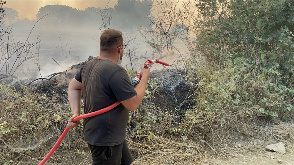 GÜNCELLEME - Çanakkale'deki orman yangınına havadan ve karadan müdahale ediliyor