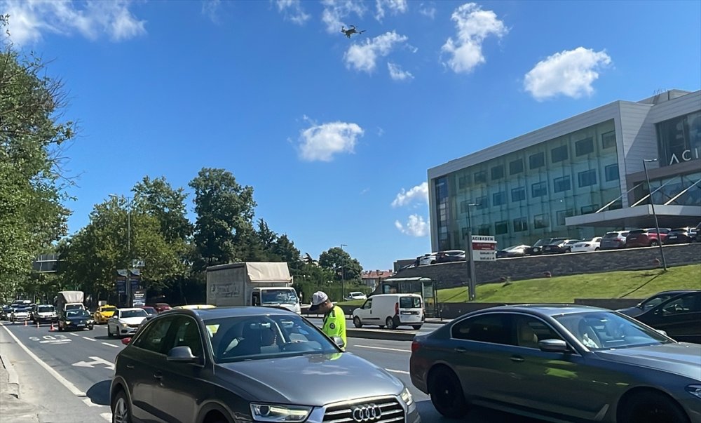 Sarıyer'de dron destekli trafik denetimi yapıldı