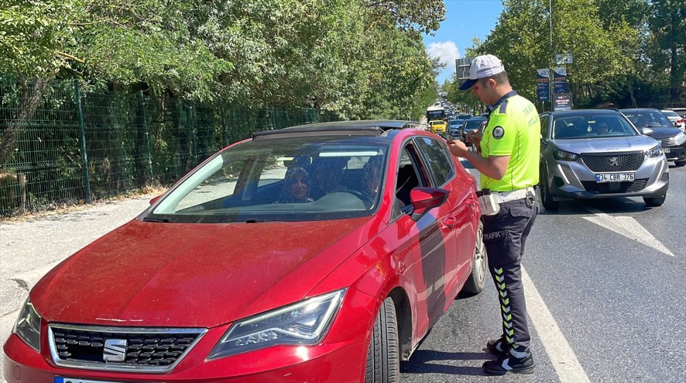 Sarıyer'de dron destekli trafik denetimi yapıldı