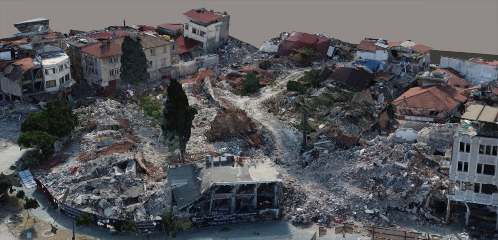 Antakya Ulu Cami’yi ayağa kaldırma çalışmaları kapsamında 207 milyon noktada lazerle ölçüm yapıldı