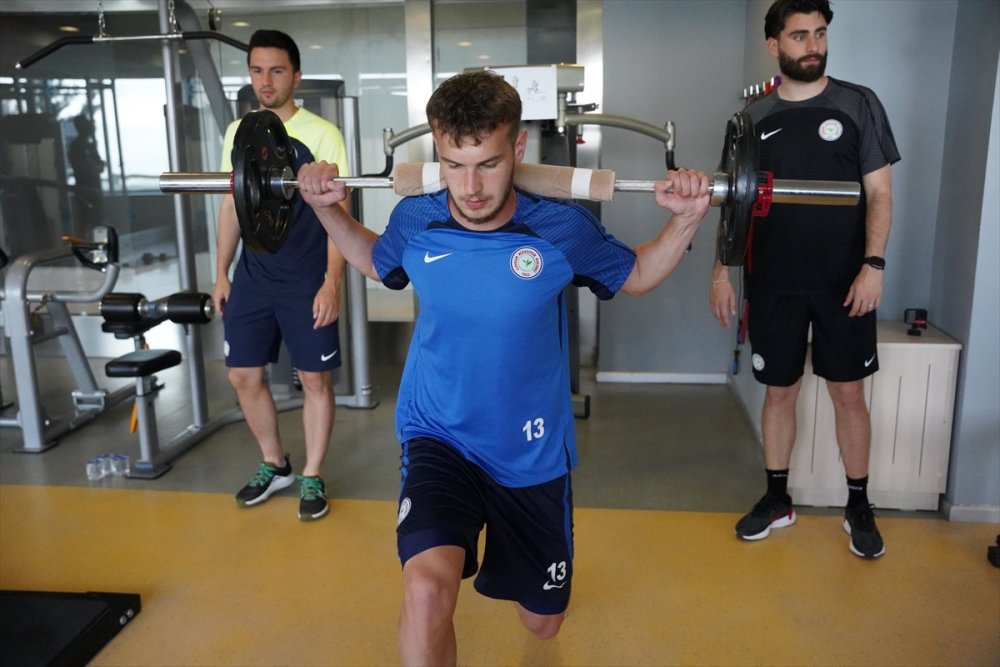 Çaykur Rizespor, Erzurum kampına devam ediyor