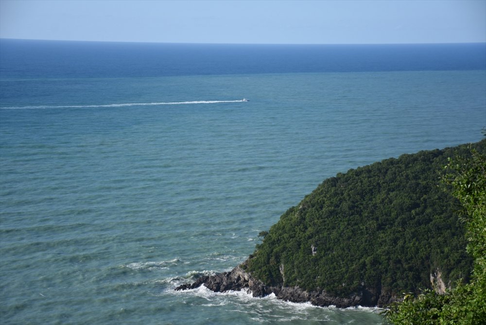 Bartın'da dalgalara kapılan 20 yaşındaki genç kayboldu