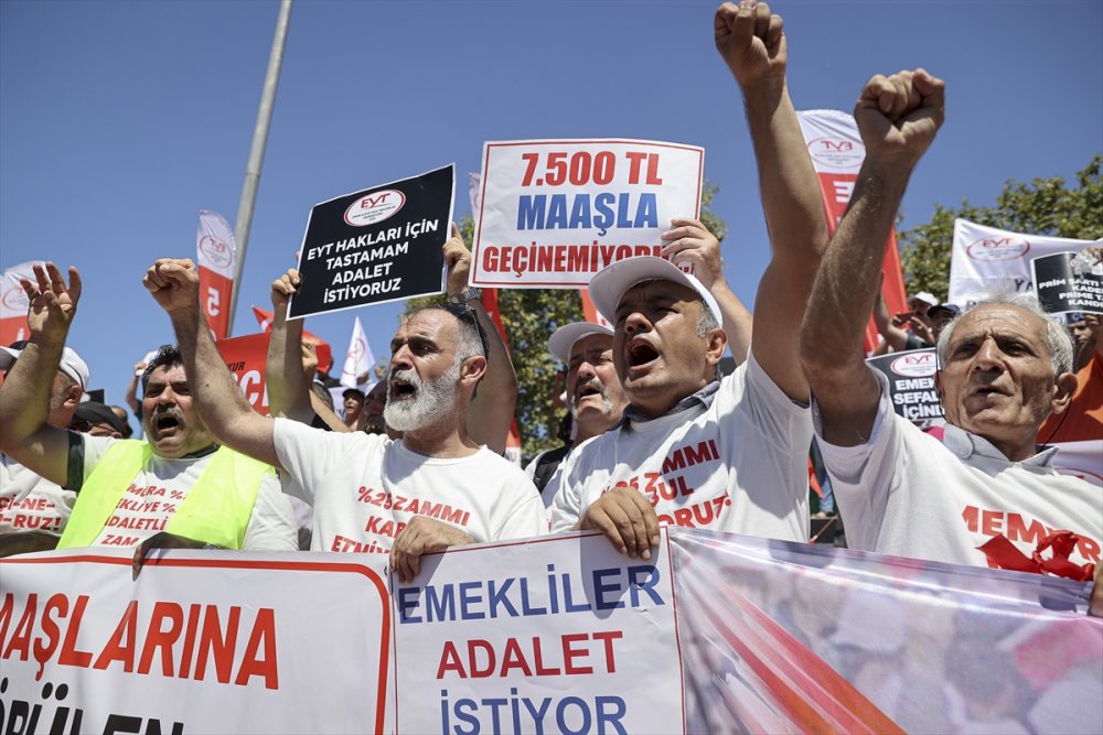 EYT'lilerden basın açıklaması