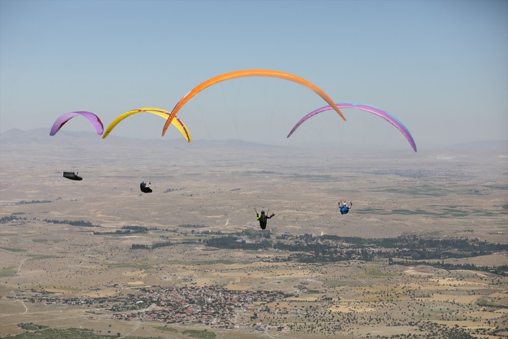 Yamaç Paraşütü Dünya Kupası, Hasan Dağı'nda başladı