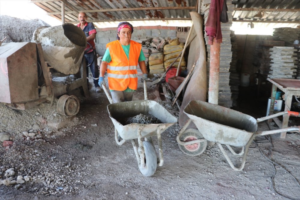 "'Kadın yapamaz.' diye bir kanun yok, yapar"