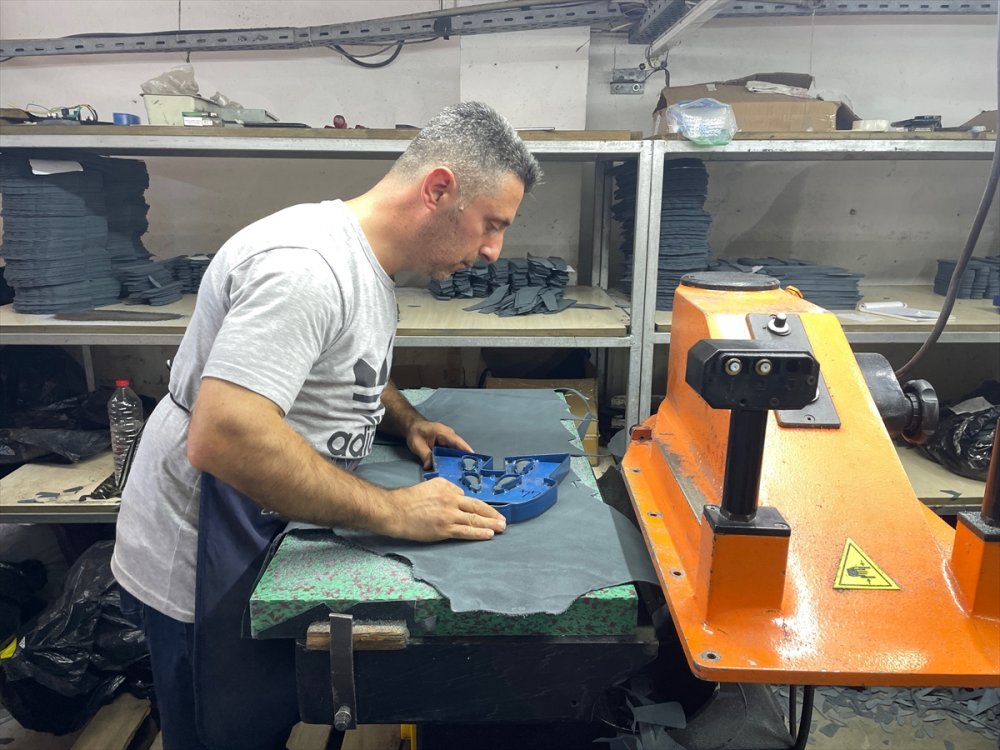 Selden etkilenen iş yerleri tekrardan faaliyete başladı