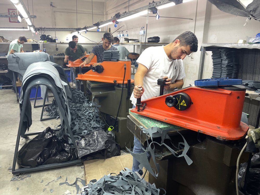 Selden etkilenen iş yerleri tekrardan faaliyete başladı