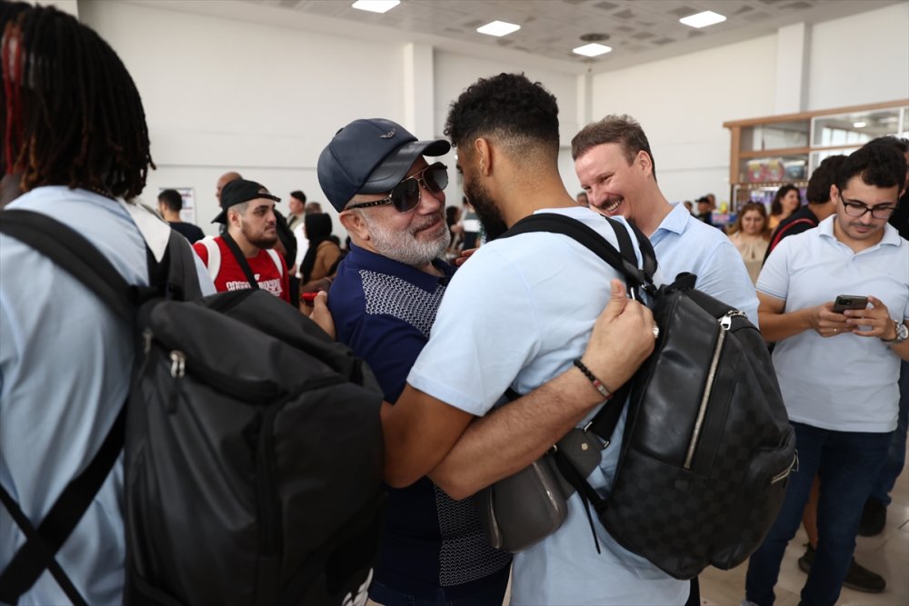 Adana Demirspor Avrupa'ya yola çıktı